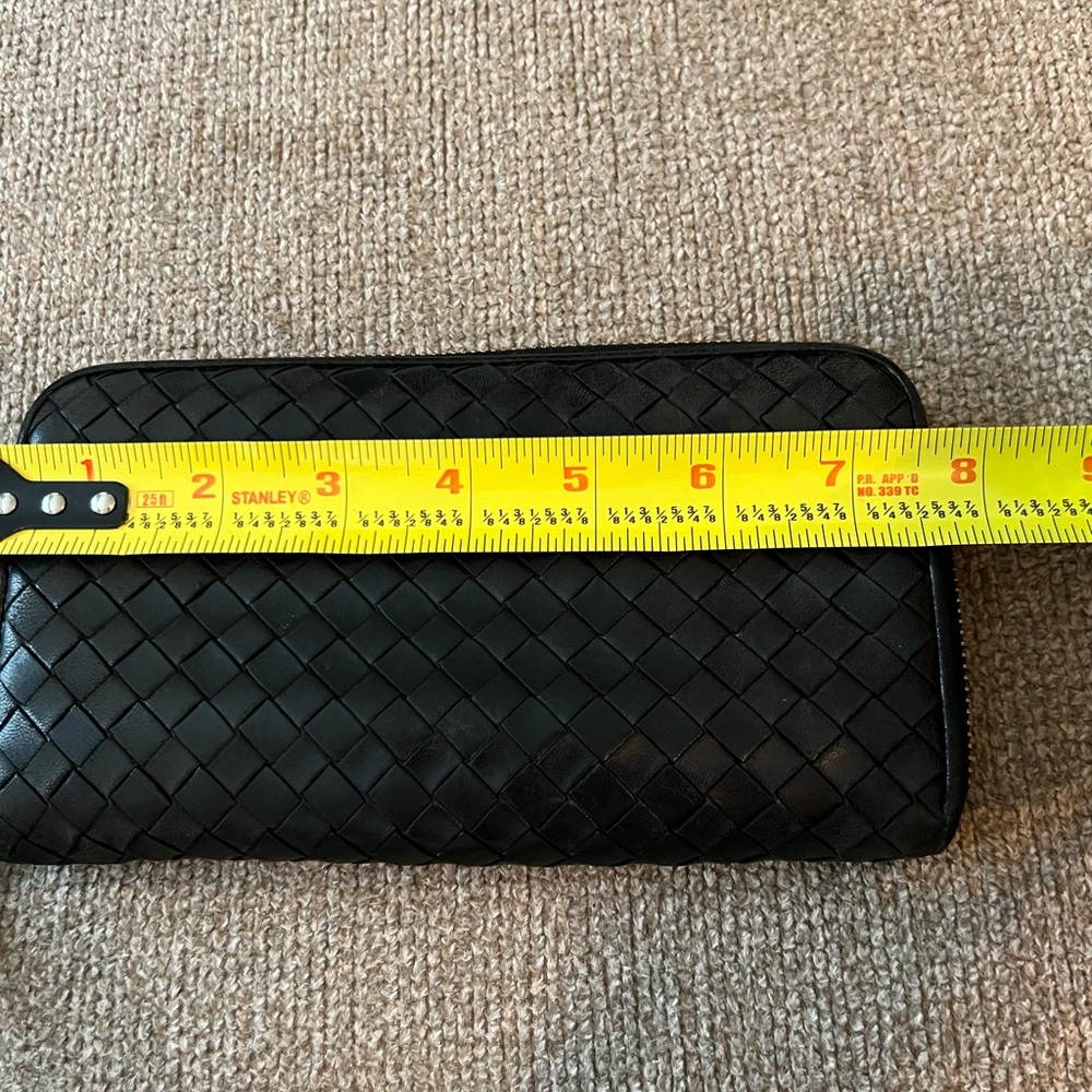 Bottega Veneta Leather Wallet - Picture 14 of 15